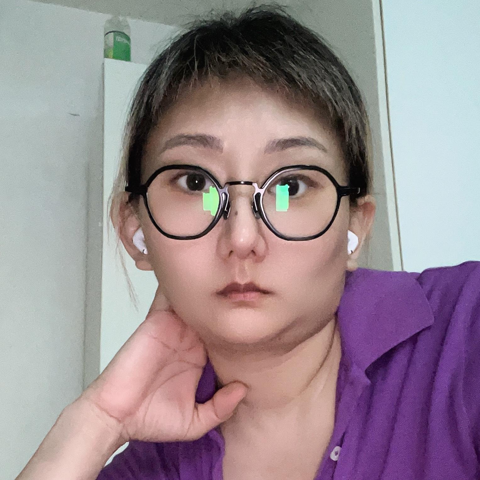 MAUREEN LEE