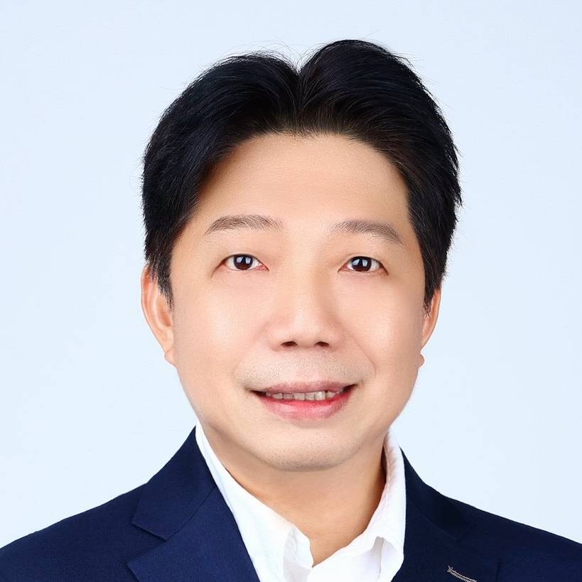 ERIC TAN