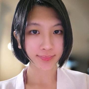 Wei Yee Ang