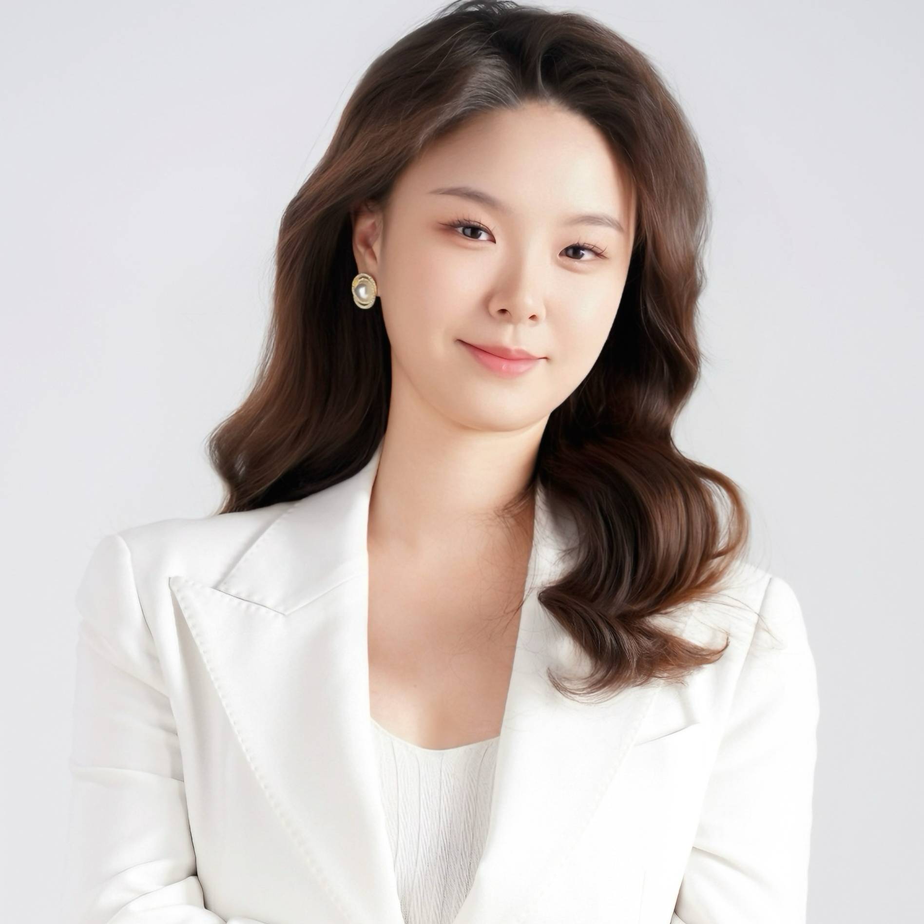 Jialu Zhou