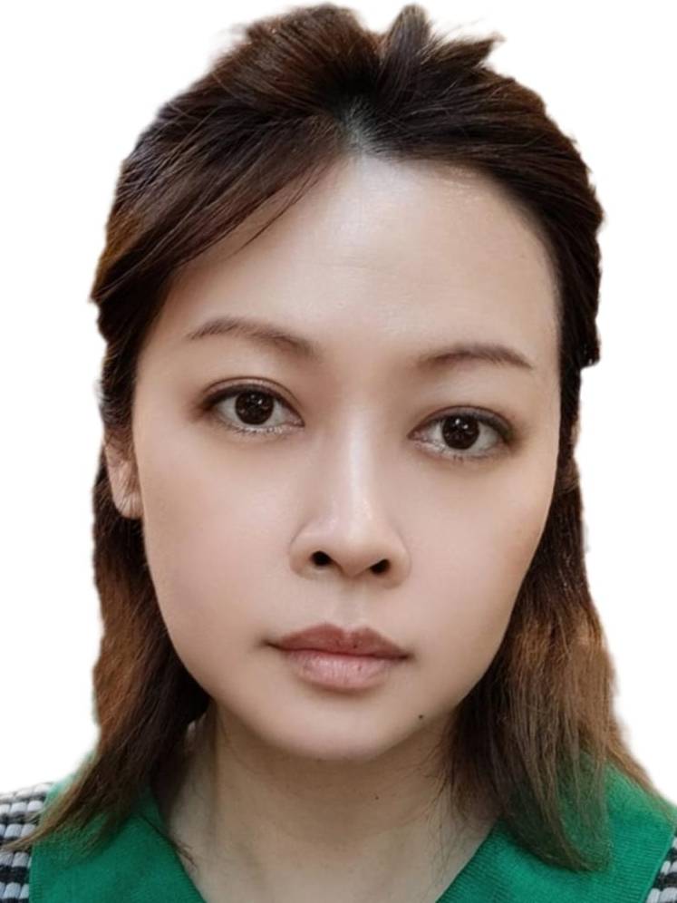 Jeraine Low