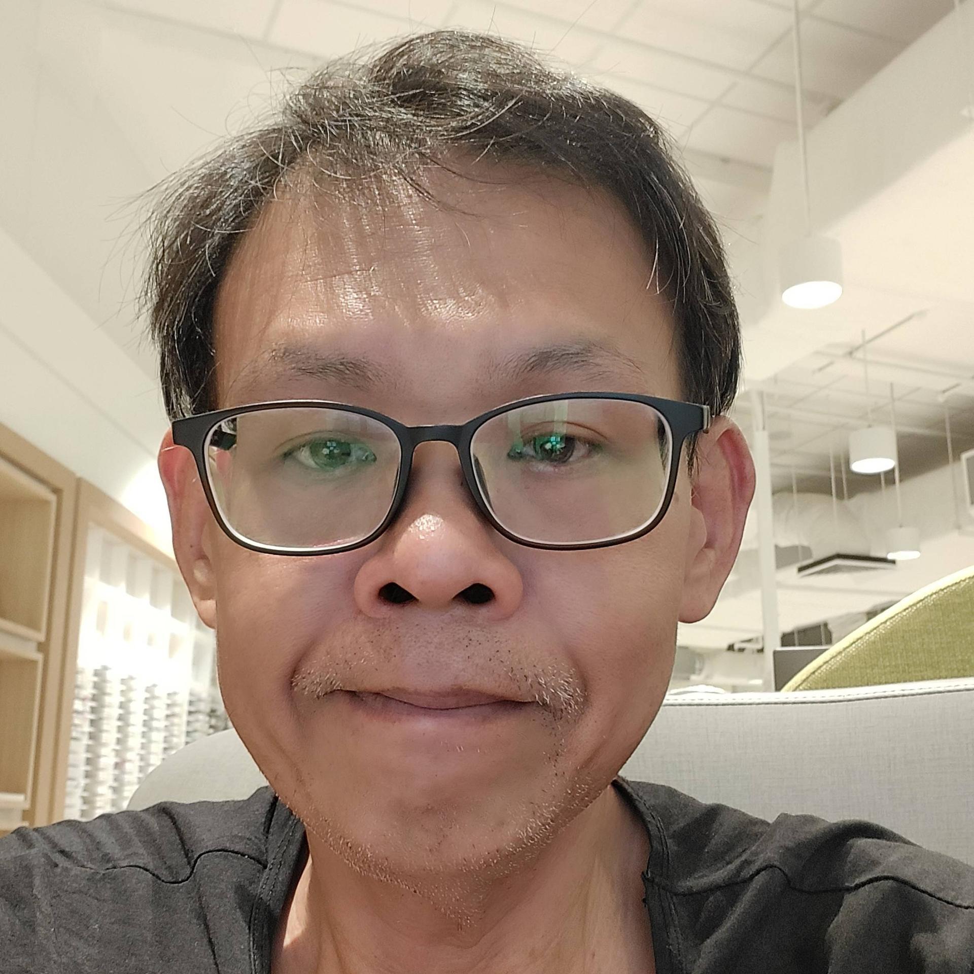 Ronald Ang