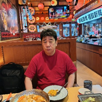 David Cher Yak Tan