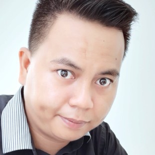 Andrew Nayoan