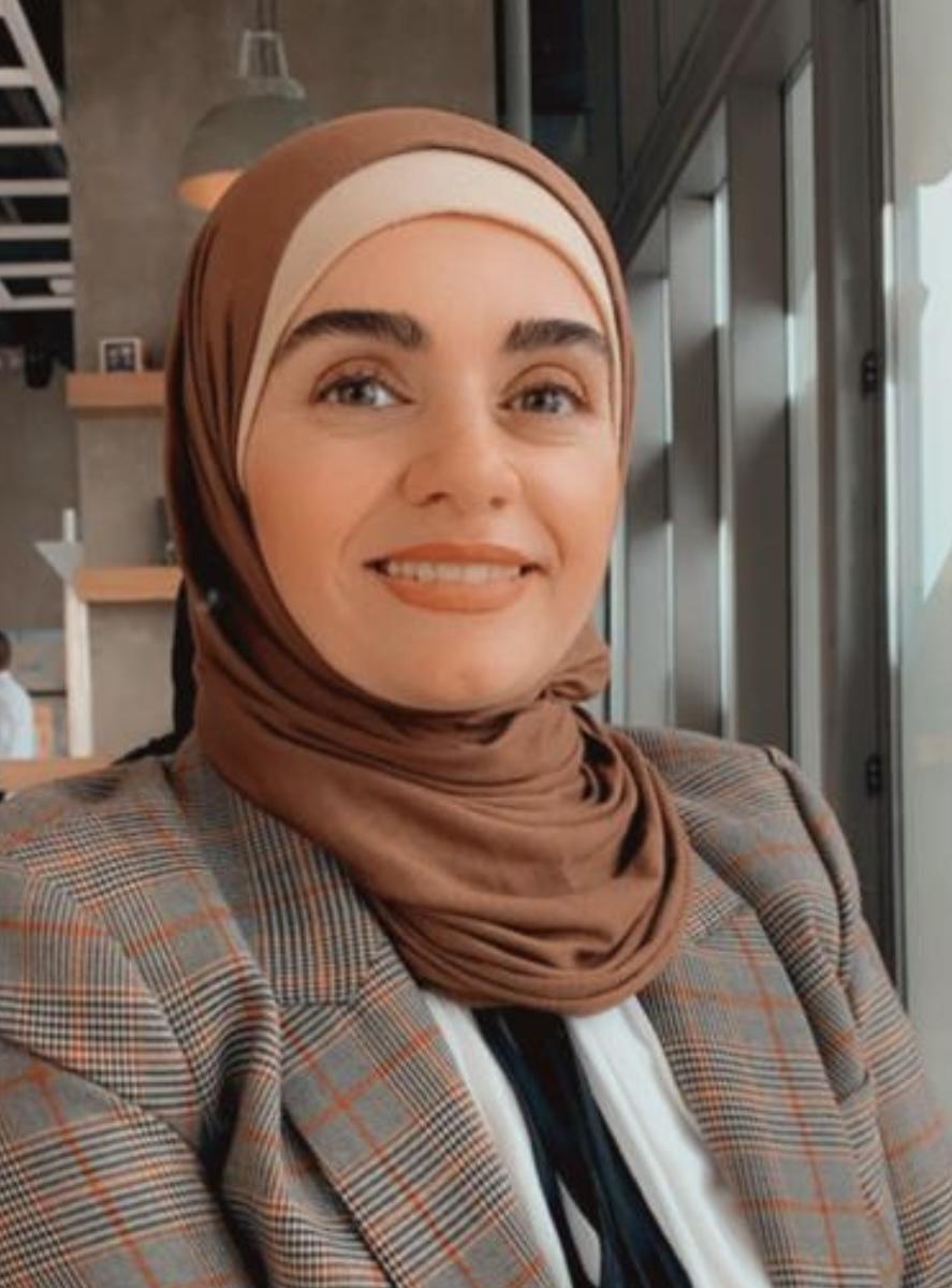Nisreen Al - Refai